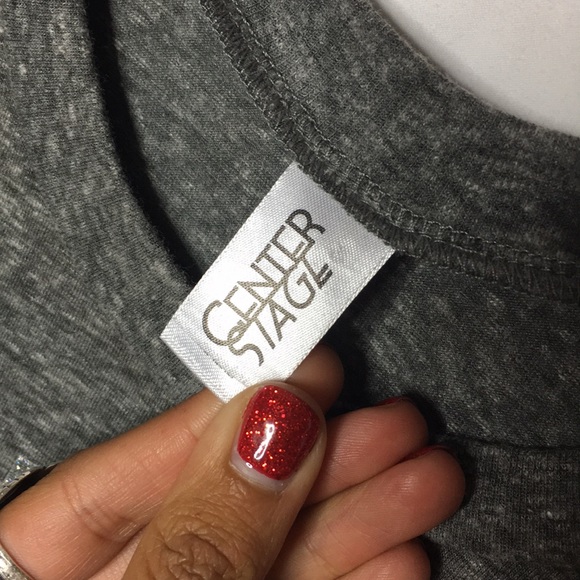 “Killin’ It” gray crop top/workout top 🖤 - Picture 3 of 7